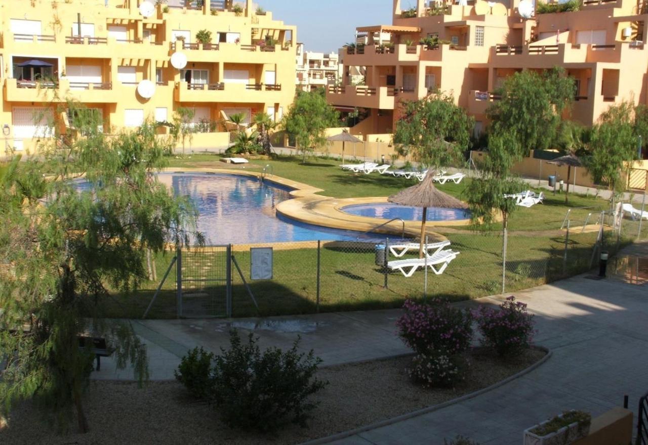 Homely Apartment In El Faro Vera Bagian luar foto